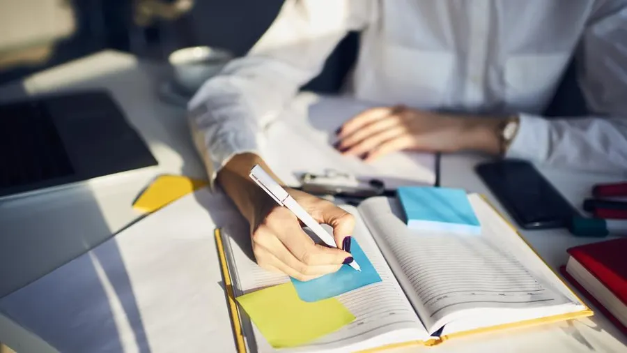 The Guide to Winning Locally: How to Establish Your Business in Your Hometown